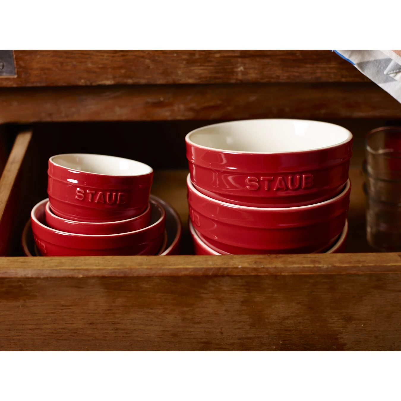 Staub Schüssel 14 Cm, Keramik, Kirsch-Rot 5 Staub Schüssel 14 Cm, Keramik, Kirsch-Rot – Bild 5