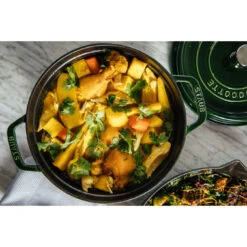 Staub Cocotte 24 Cm, Rund, Basilikum-Grün, Gusseisen 6 Staub Cocotte 24 Cm, Rund, Basilikum-Grün, Gusseisen -Zwilling 000019329