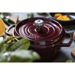 Staub Cocotte 24 Cm, Rund, Grenadine-Rot, Gusseisen -Zwilling 424422044