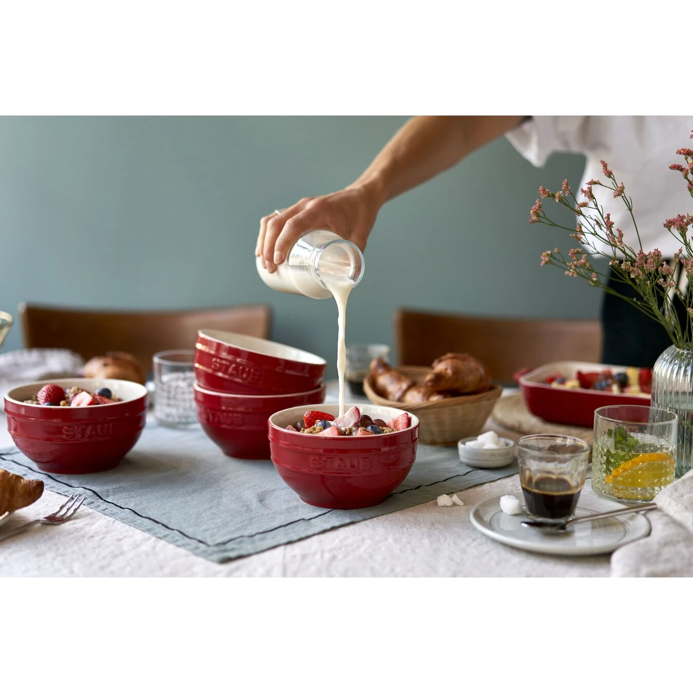 Staub Schüssel 14 Cm, Keramik, Kirsch-Rot 4 Staub Schüssel 14 Cm, Keramik, Kirsch-Rot – Bild 4